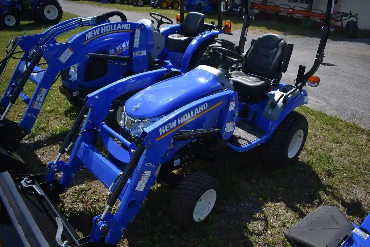2025 New Holland WORKMASTER 25S