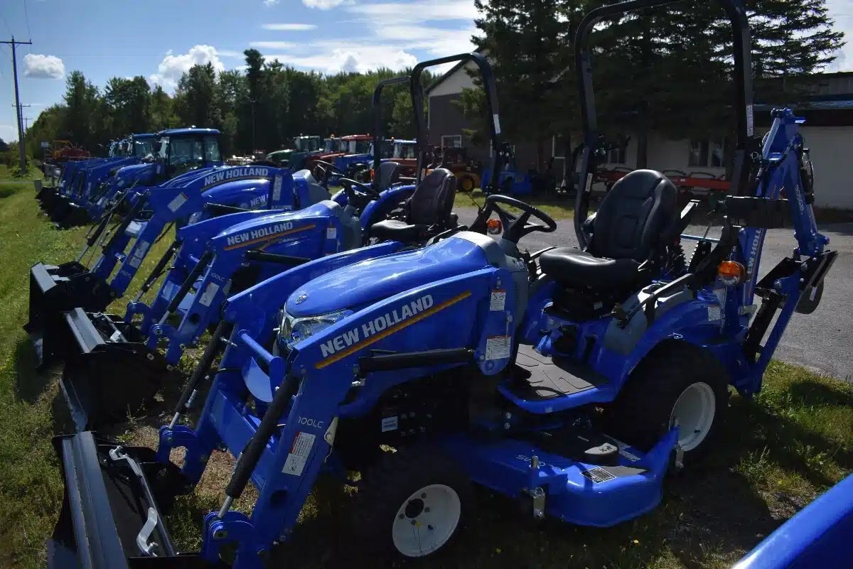 2025 New Holland WORKMASTER 25S