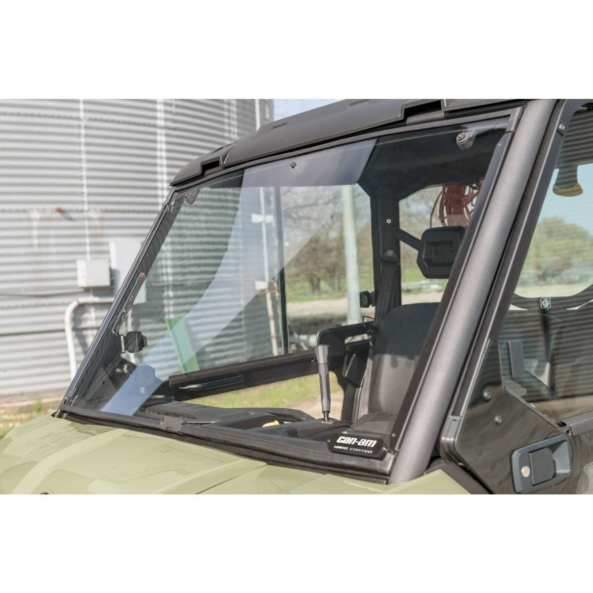 Full Windshield Hardcoated Defender