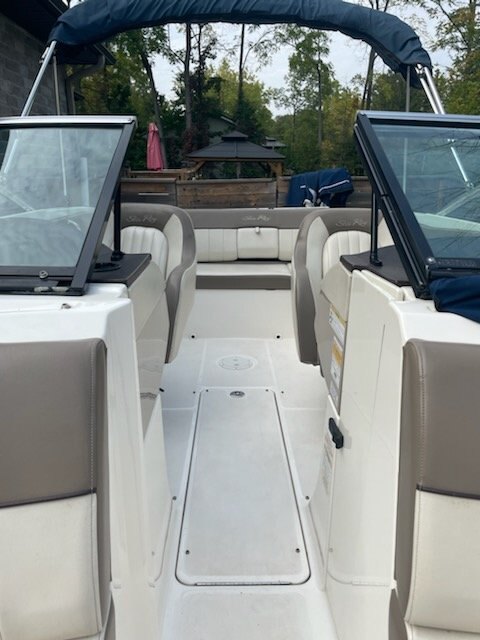 2014 Sea Ray 230 SLX