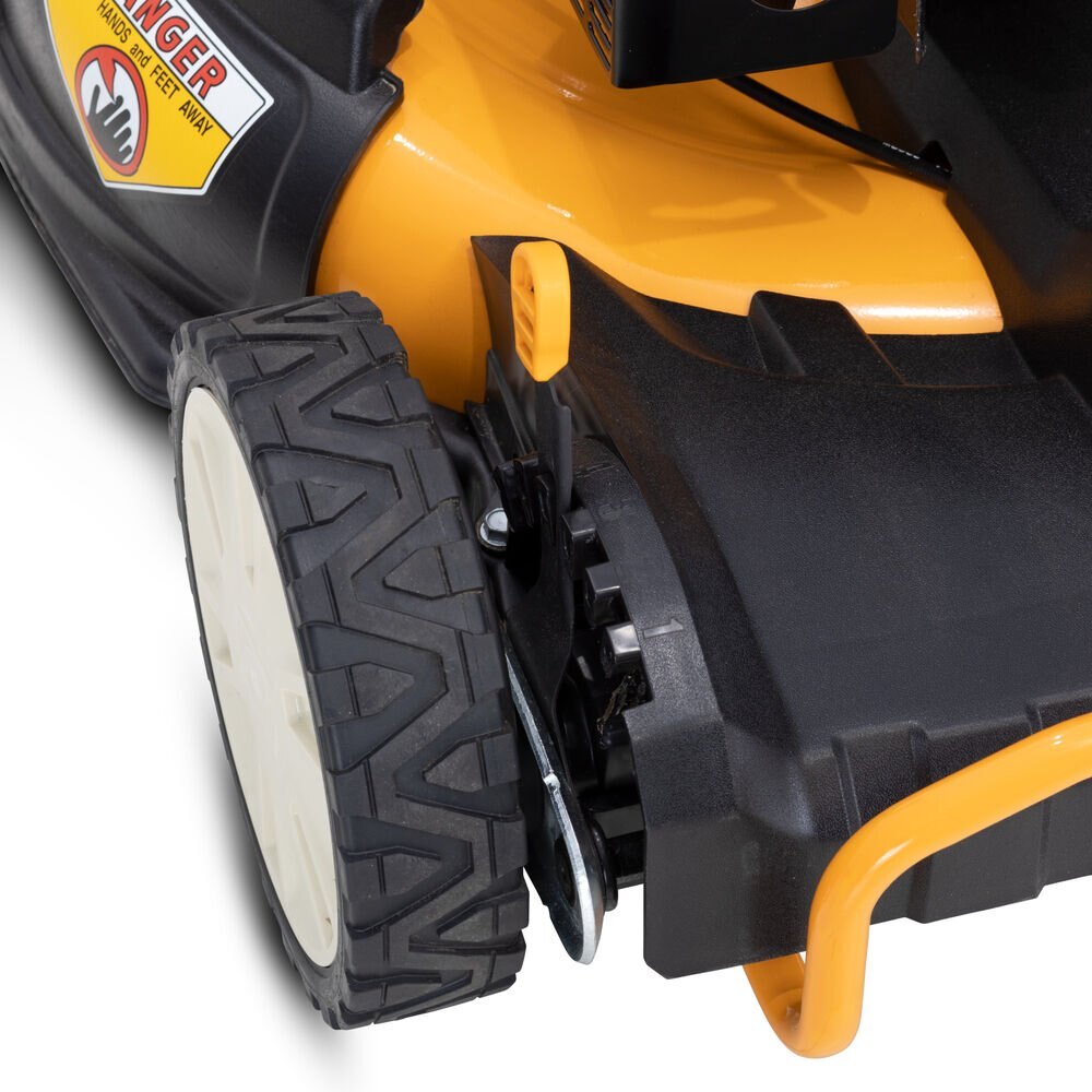 Cub Cadet SC 700C