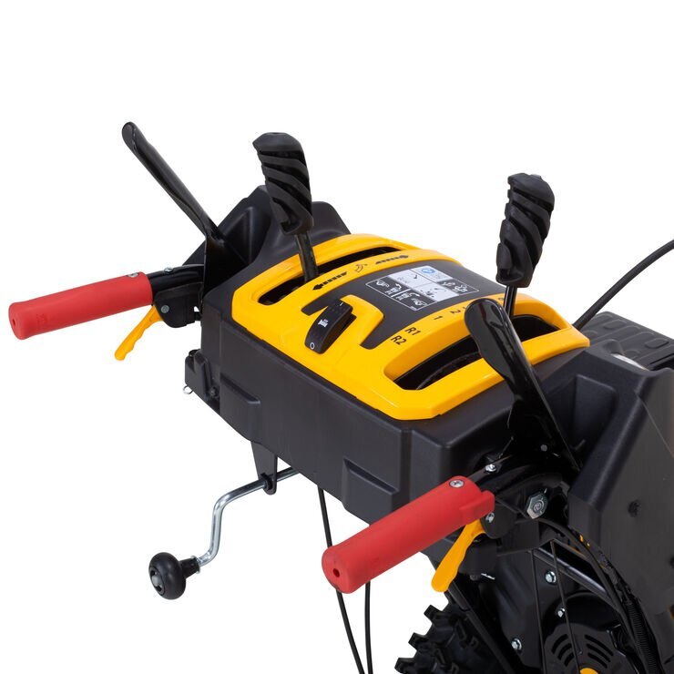 Cub Cadet 3X™ 30 TRAC Snow Blower