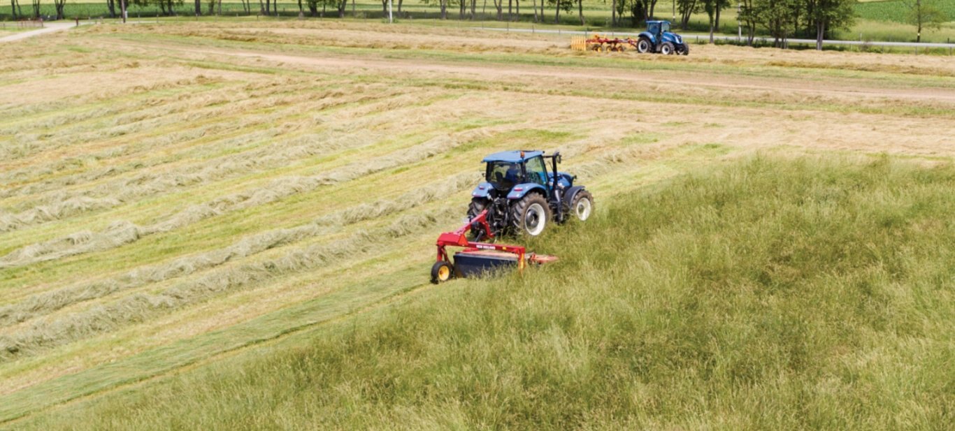 New Holland DuraDisc™ Heavy Duty Disc Mowers DuraDisc™ 210M