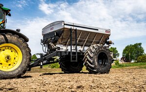 Salford SNIPER SPINNER SPREADER