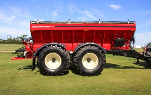 Salford MAGNASPREAD PLUS+ SPINNER SPREADER
