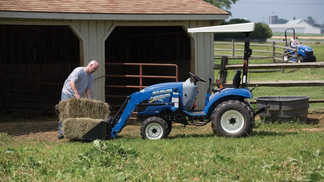 New Holland Deluxe Compact Loaders 250TLA