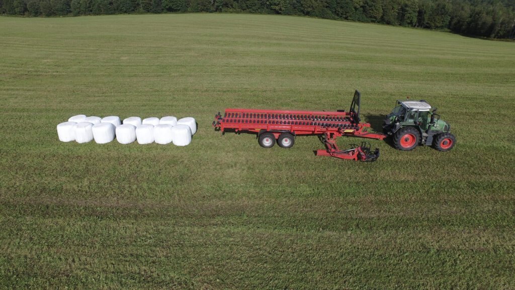 Anderson RBMPRO 2000 Round bales