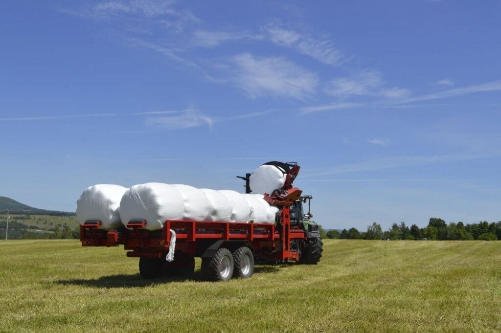 Anderson RBMPRO 2000 Round bales