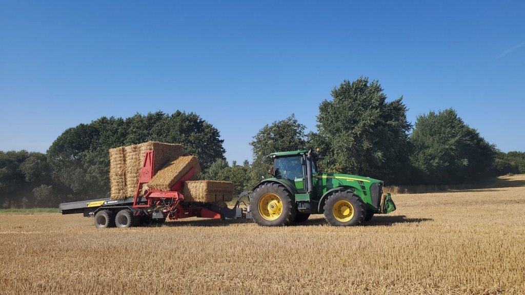 Anderson STACKPRO7200 Square bales