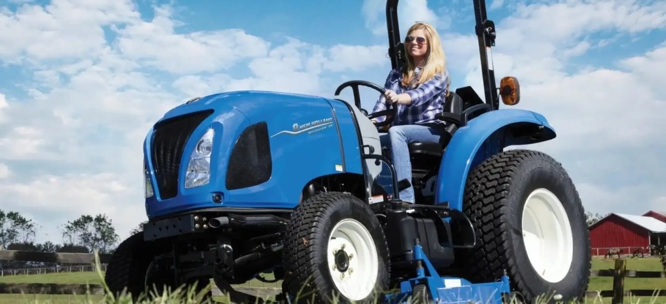 New Holland Boomer™ Compact Series Boomer™ 35