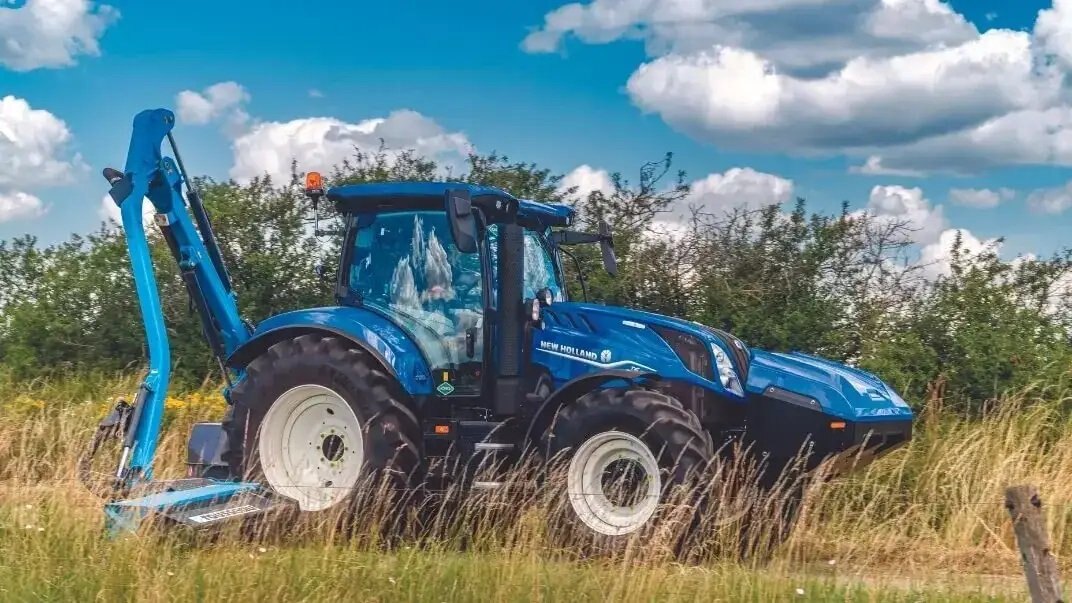New Holland T6.180 Methane Power