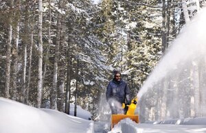 Cub Cadet 2X® 26 IntelliPOWER® Snow Blower