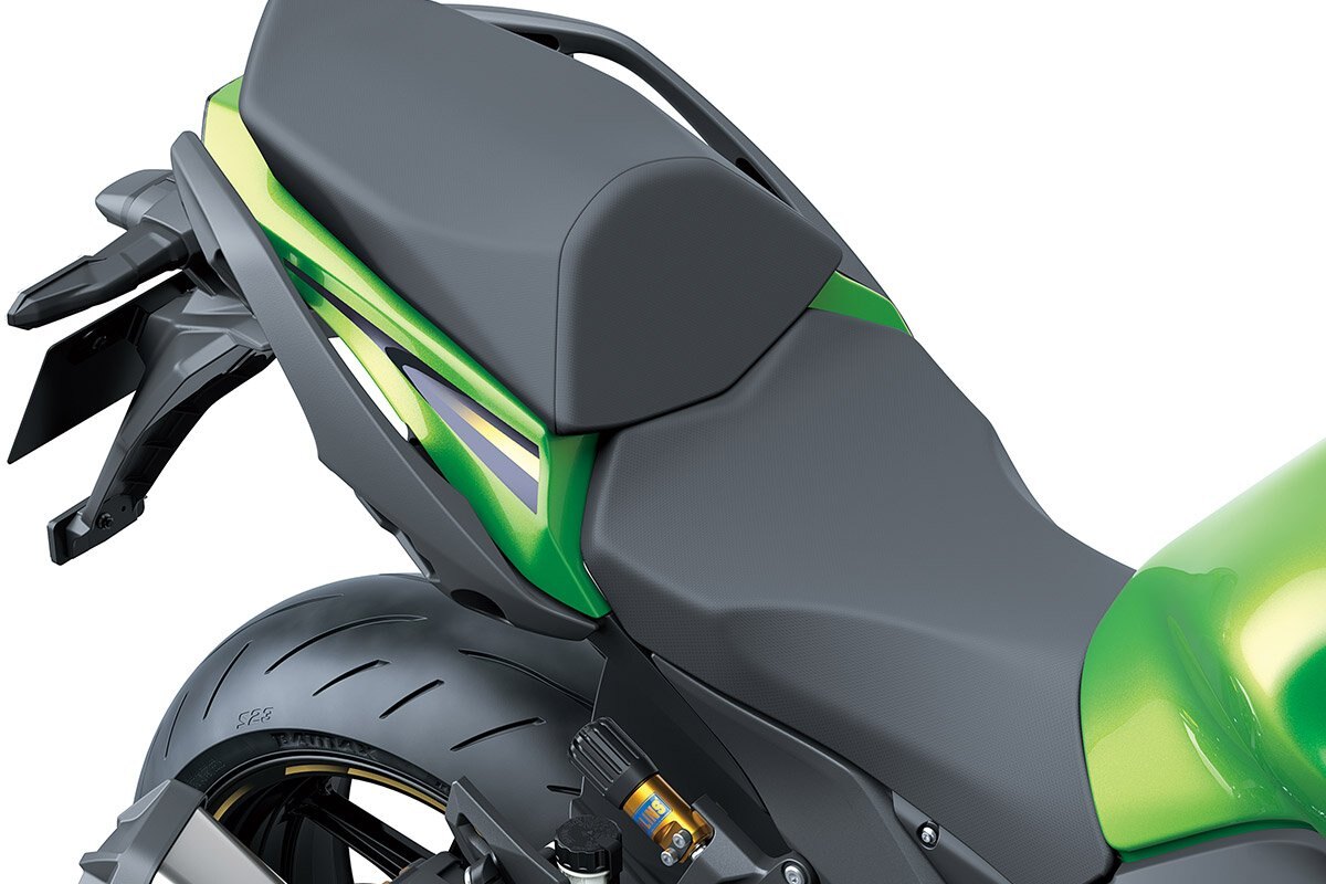 2025 Kawasaki NINJA 1100SX SE Emerald Blazed Green / Metallic Diablo Black