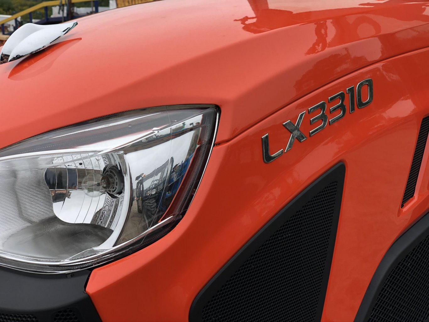 Kubota LX Series