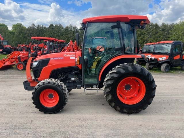 Kubota MX6000