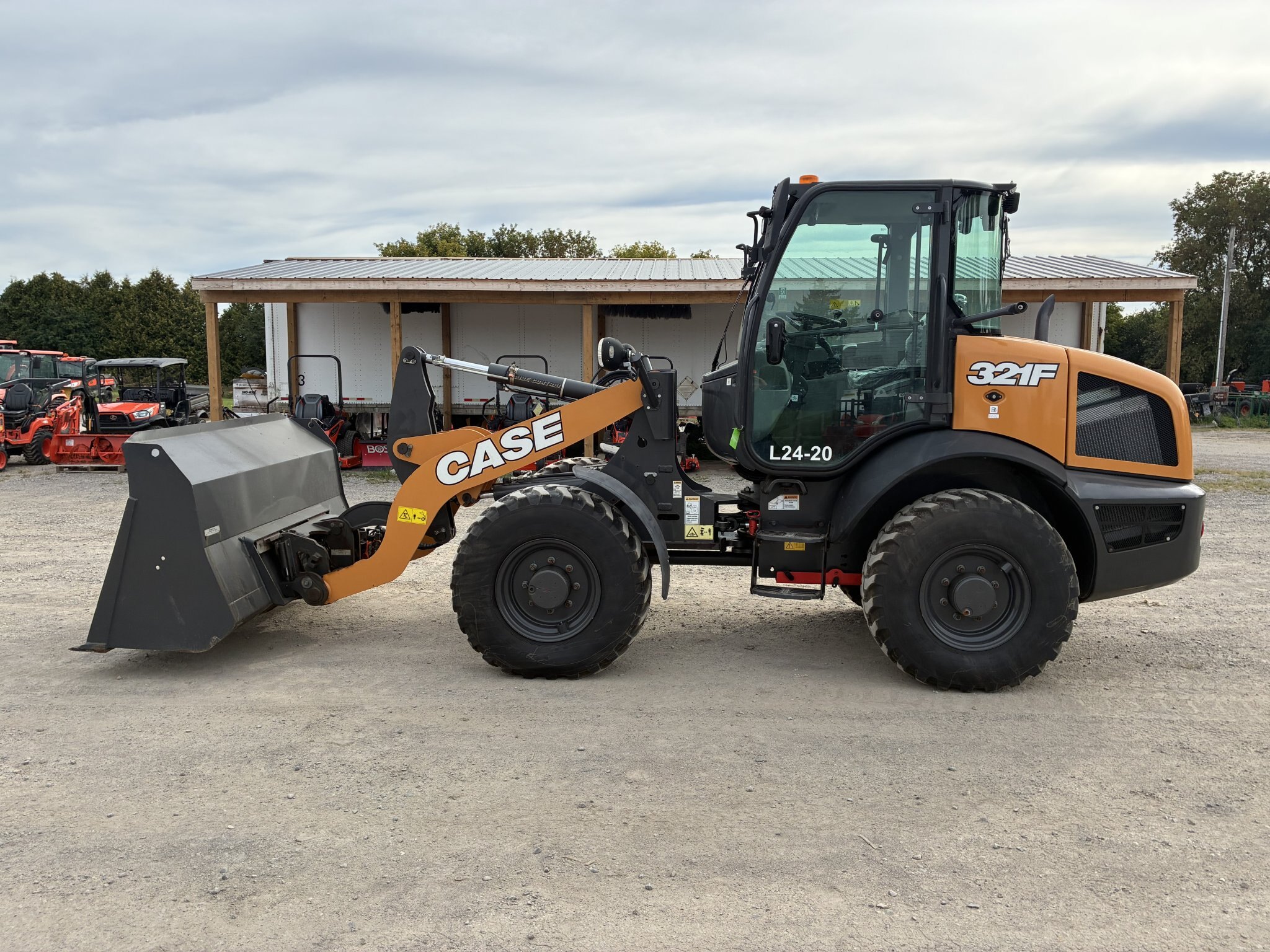 Case 321F Wheel Loader