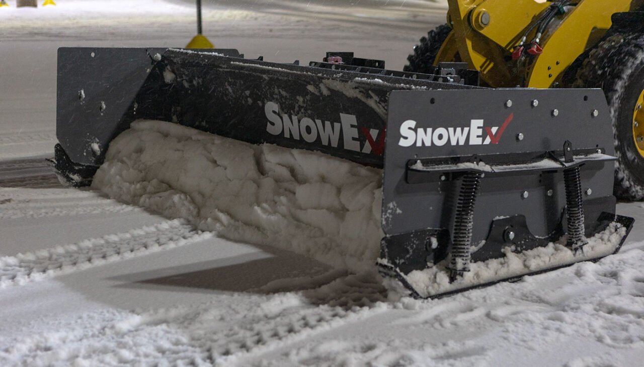 SnowEx® 8' POWER PUSHER™ (TRACE™)