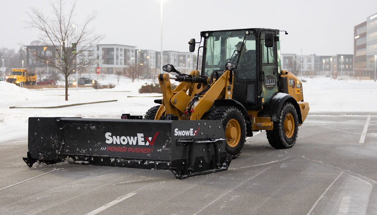 SnowEx® 8' POWER PUSHER™ (TRACE™)