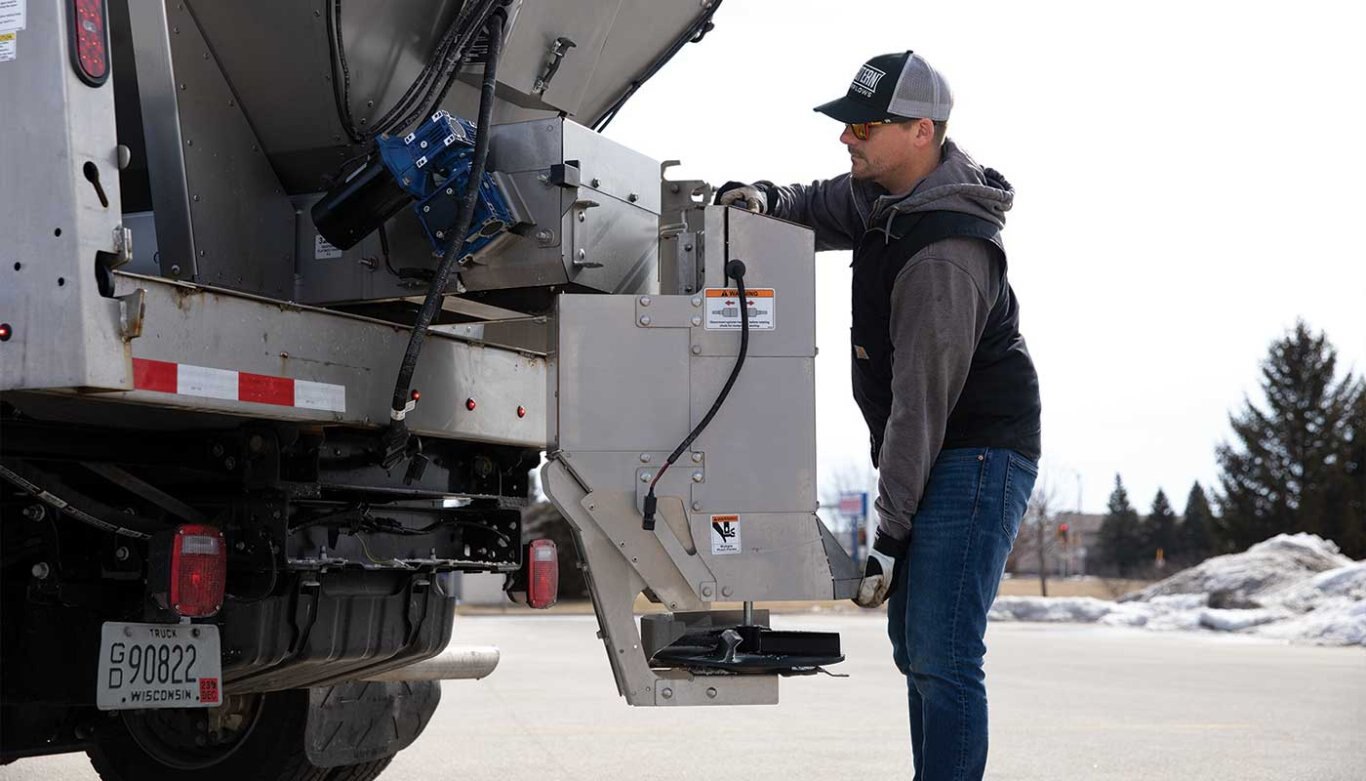 Westernplow MARAUDER™ S150C / S150A