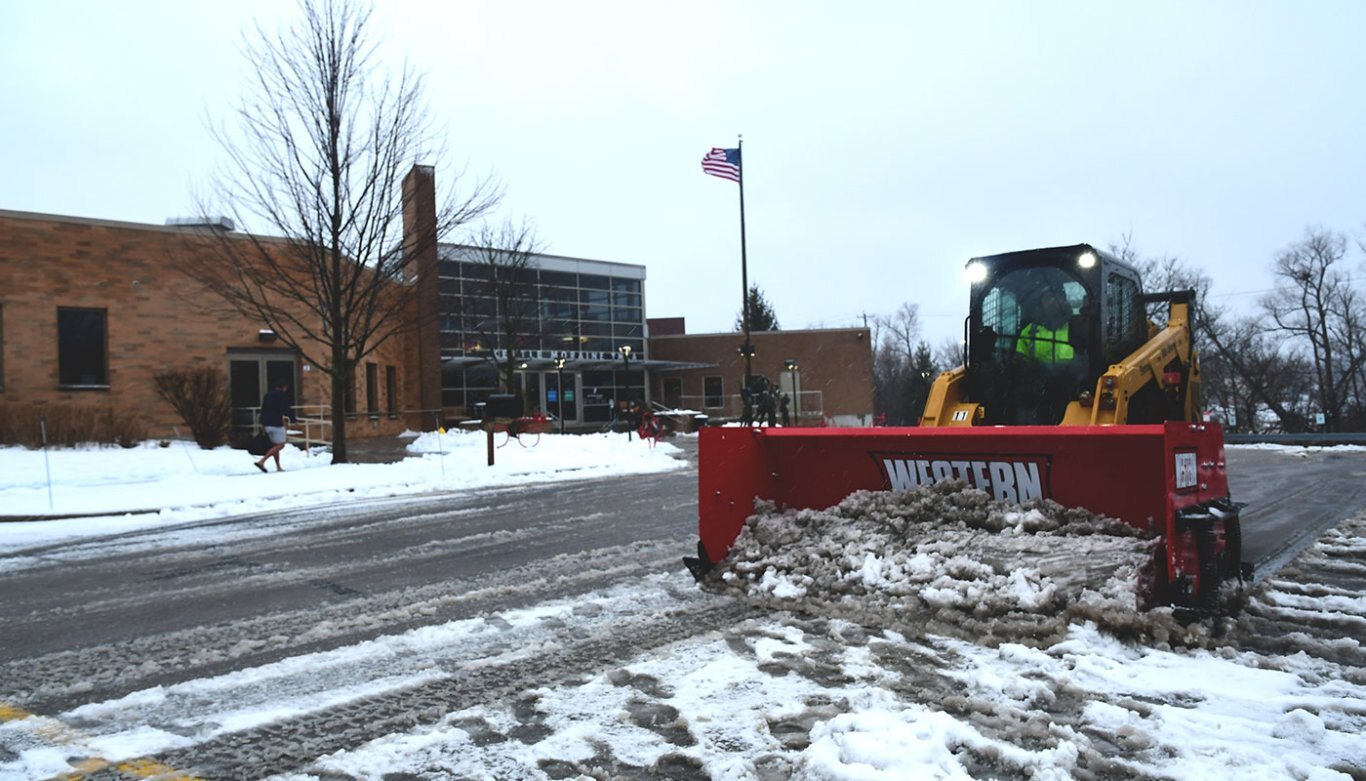 Westernplow PILE DRIVER™ TRACE™ Edge Technology 10' x 36
