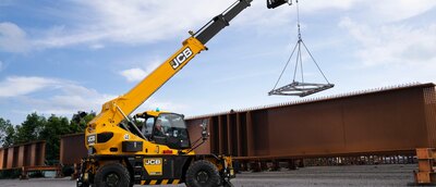 JCB 513R PRO Rotating Telehandlers
