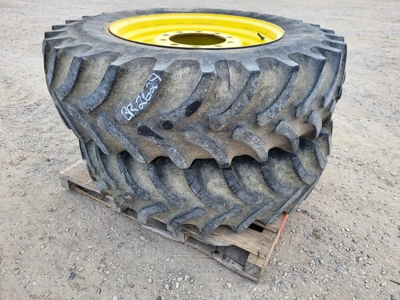 0 Firestone 14.9R30
