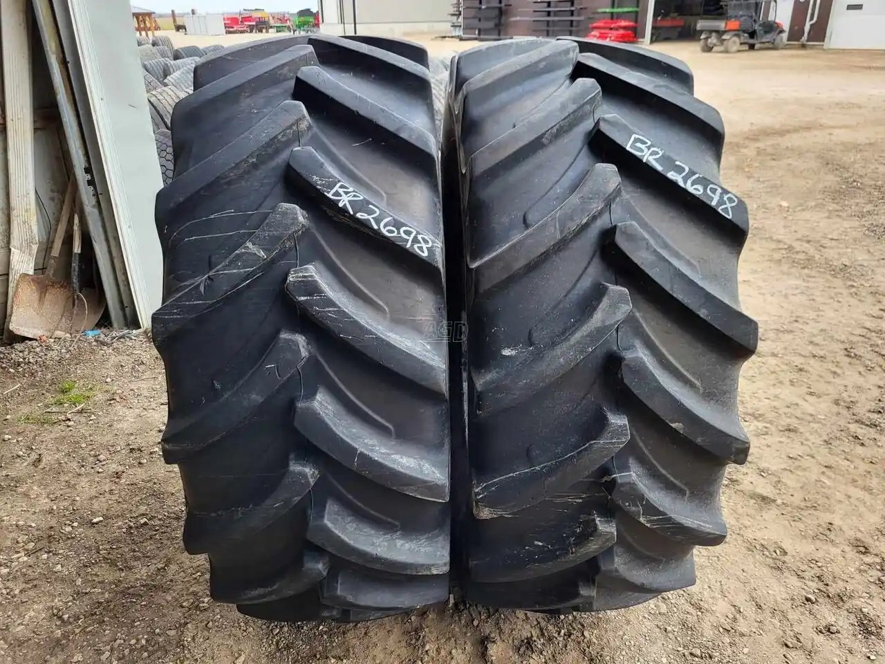 0 ***MANUFACTURER NOT SPECIFIED*** 540/65R34