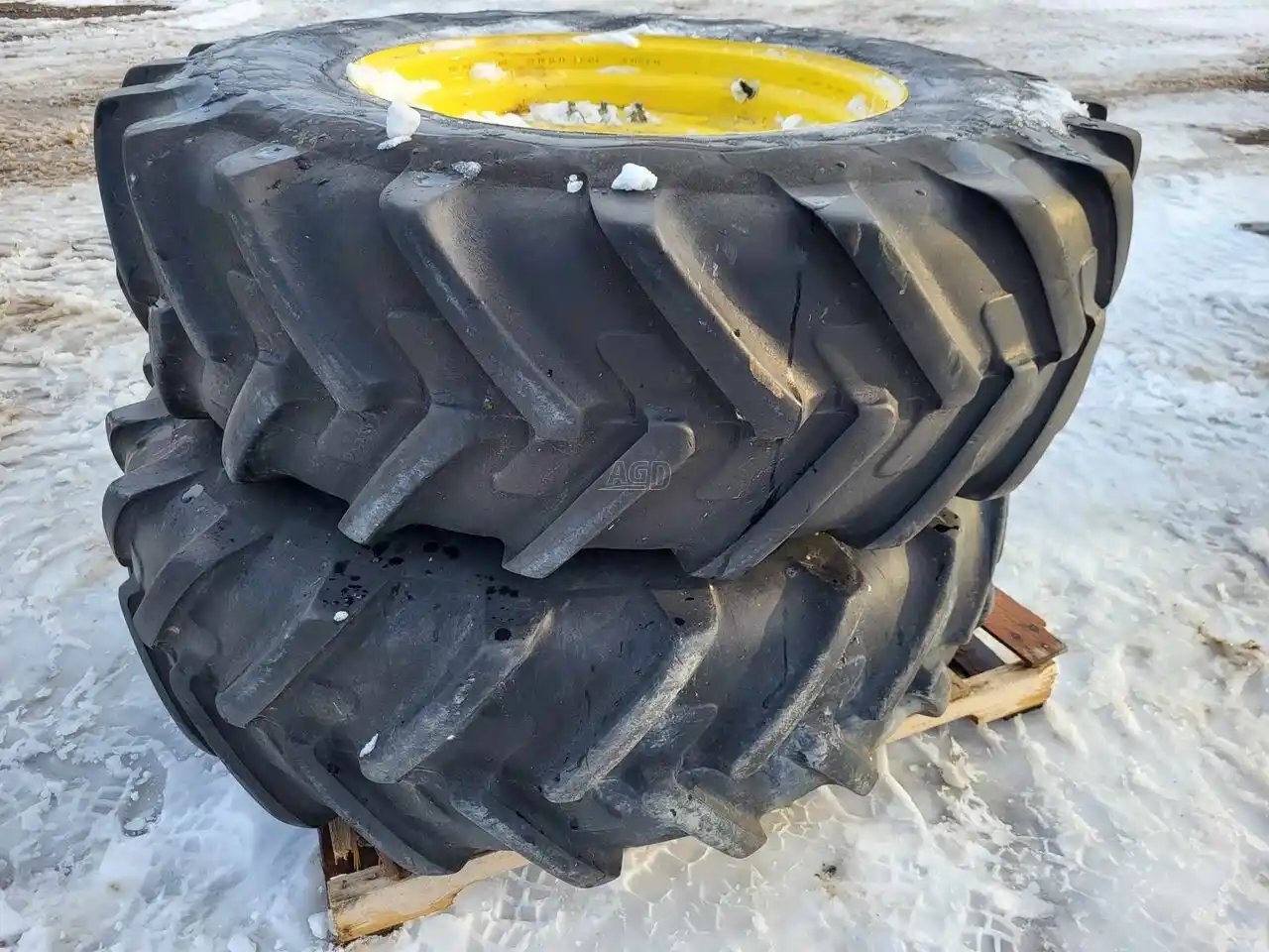 0 Michelin 420/90R30