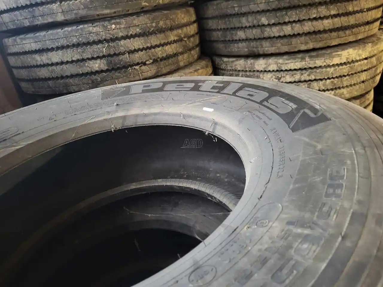 0 Petlas 385/65R22.5