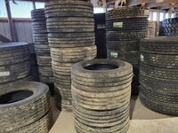 0 ***MANUFACTURER NOT SPECIFIED*** 275/70R22.5