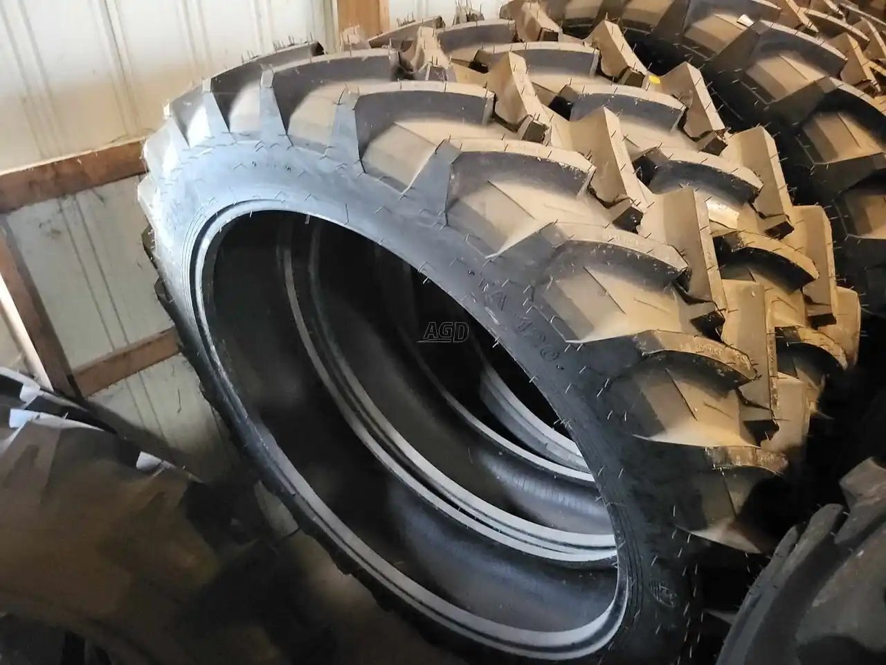 Petlas 340/85R48