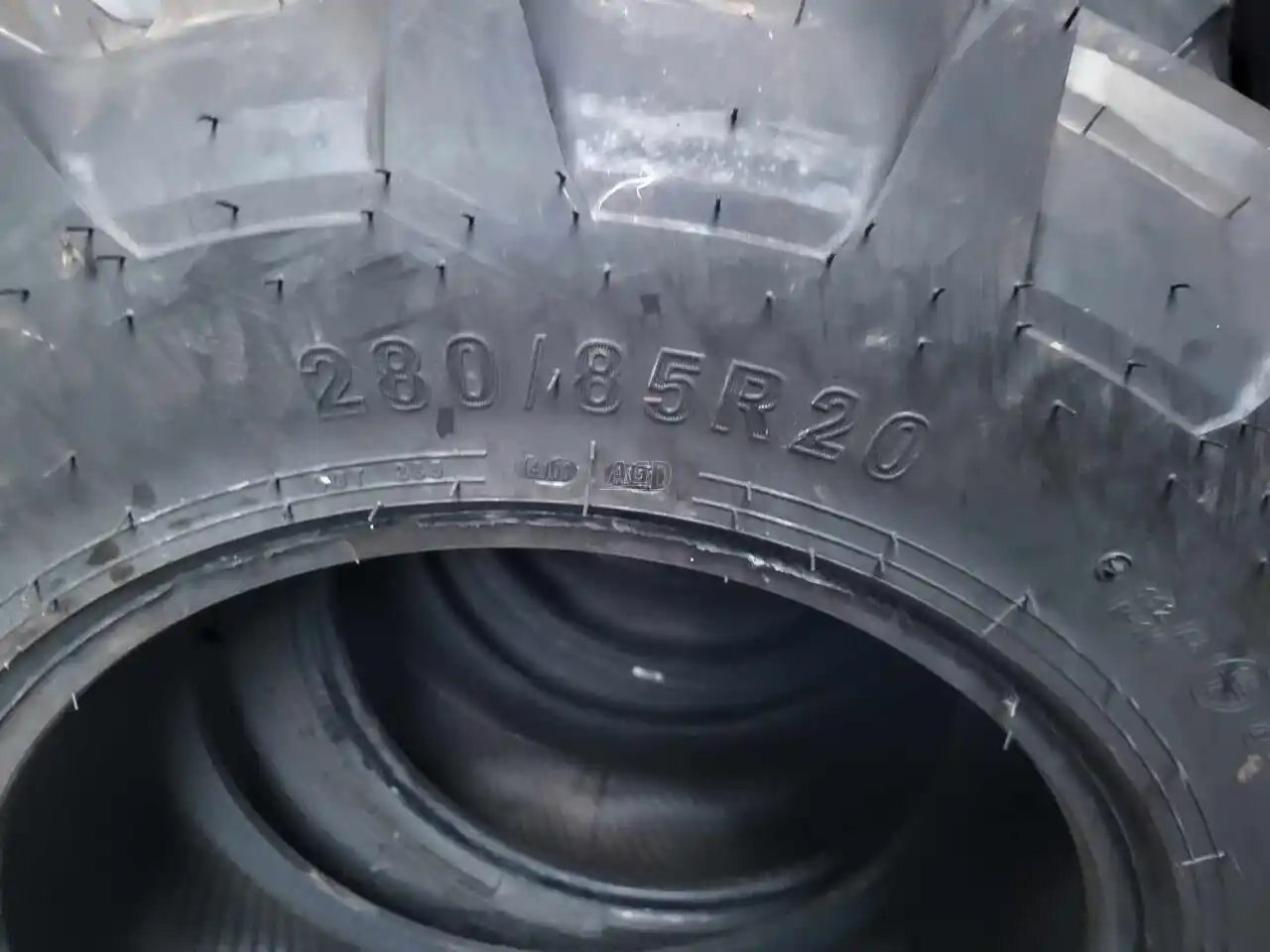 Petlas 280/85R20