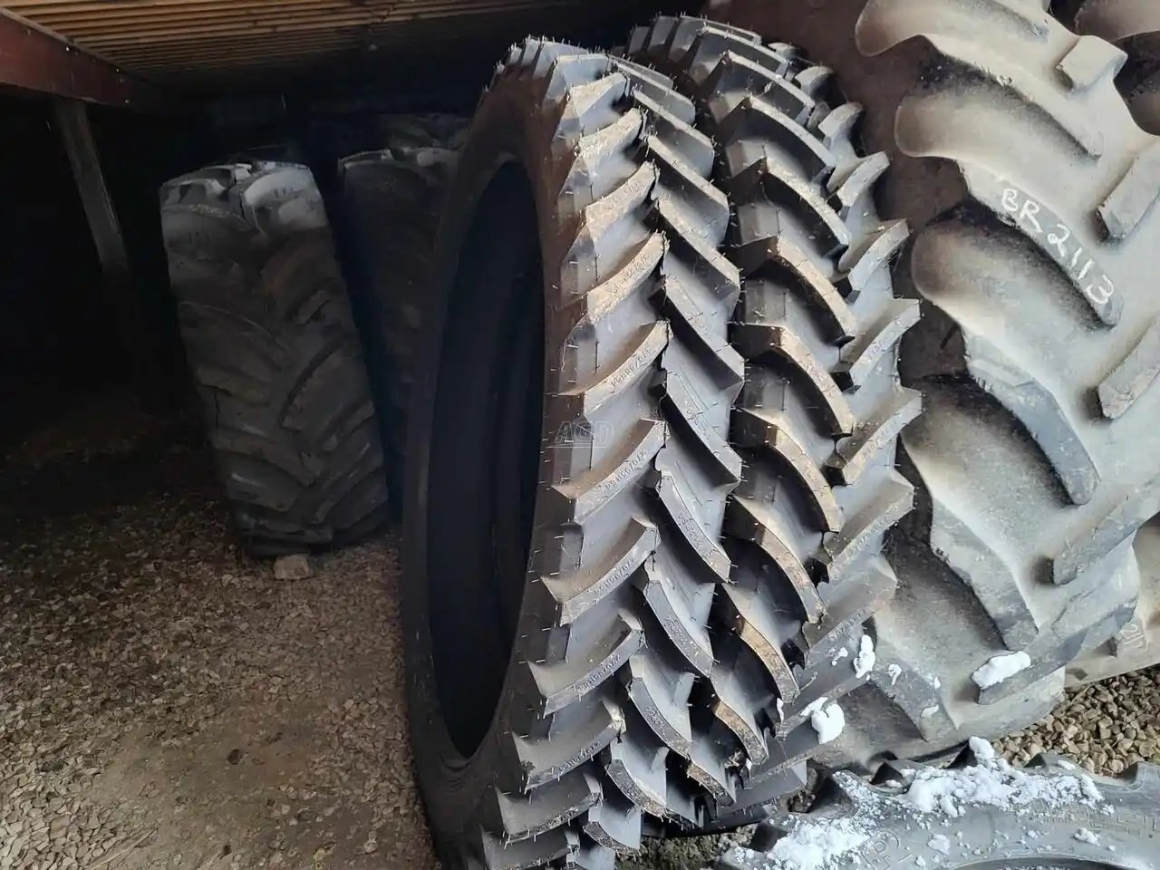 Petlas 270/95R54