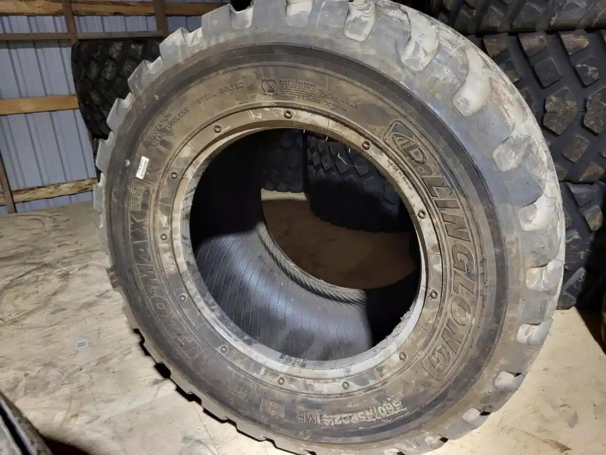 Ling Long 560/45R22.5