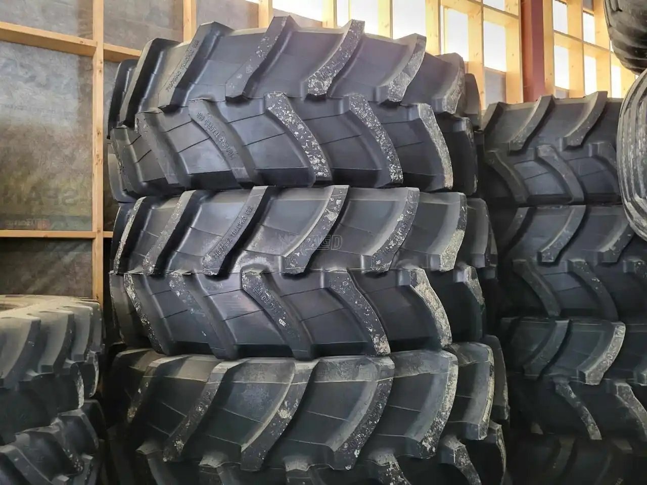 Marcher 710/70R42