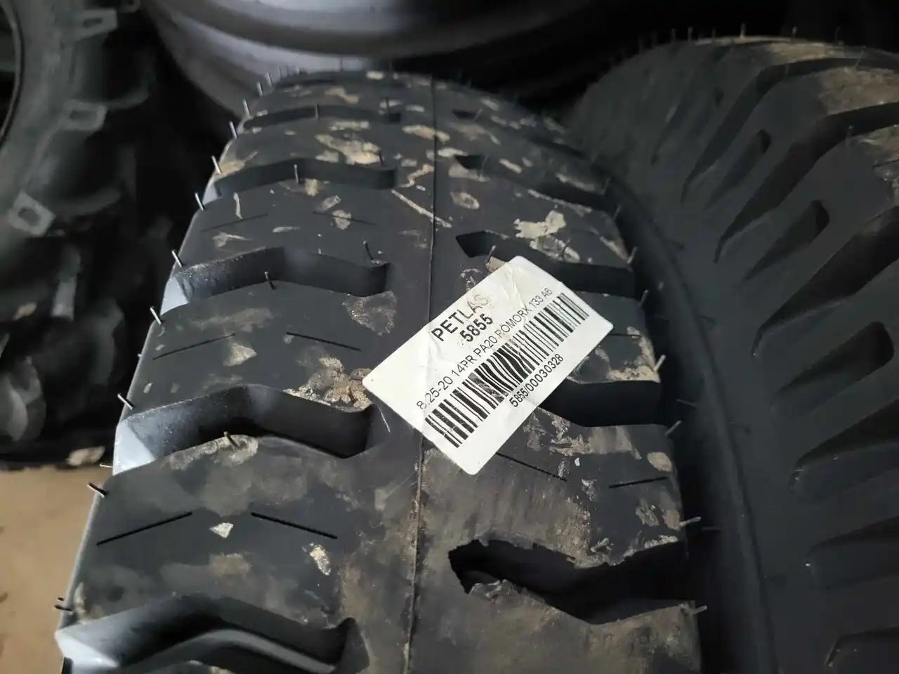 Petlas 8.25 20