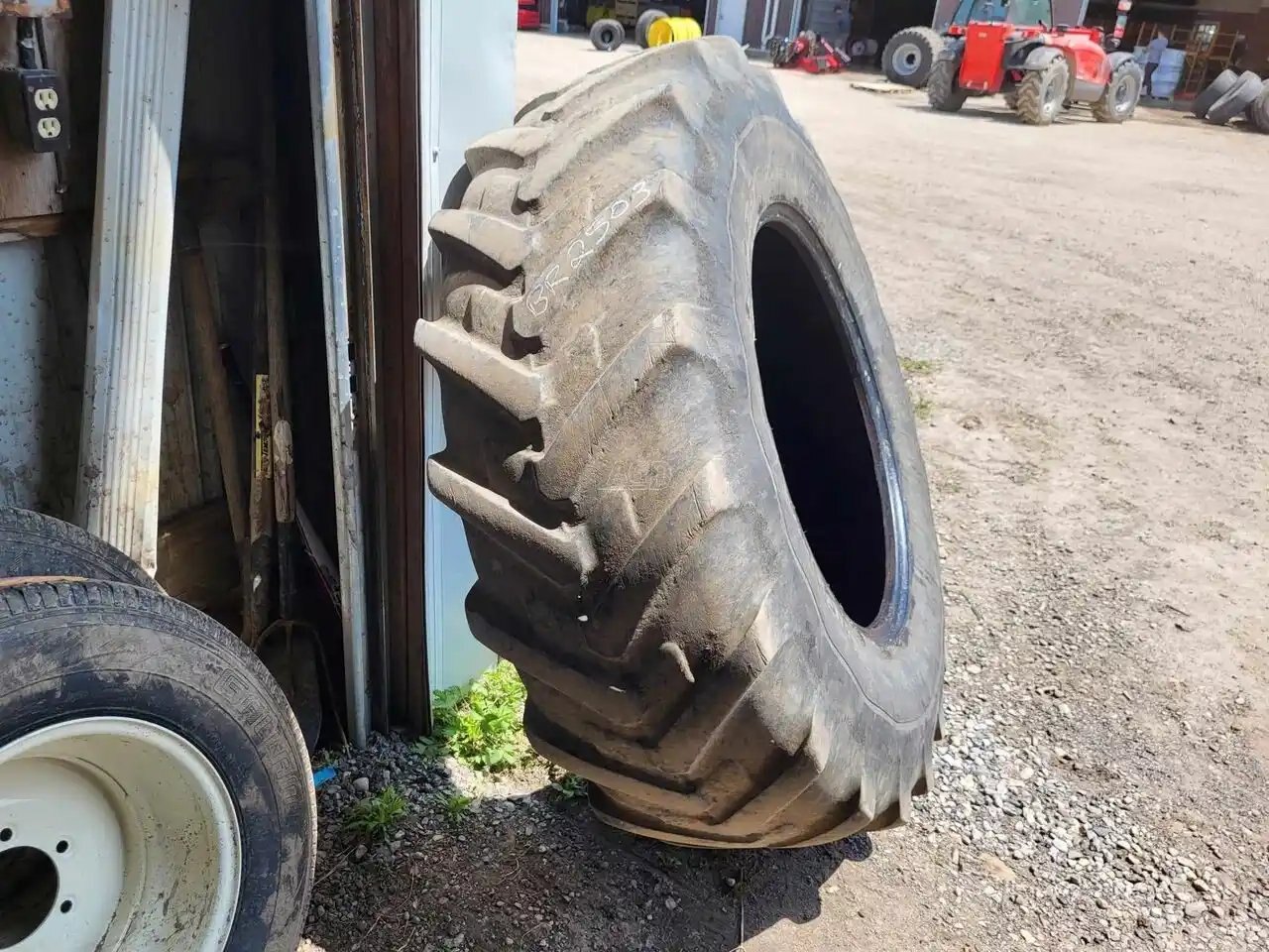 Michelin 420/90R30