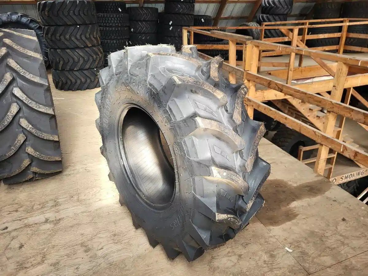 Petlas 420/85R24