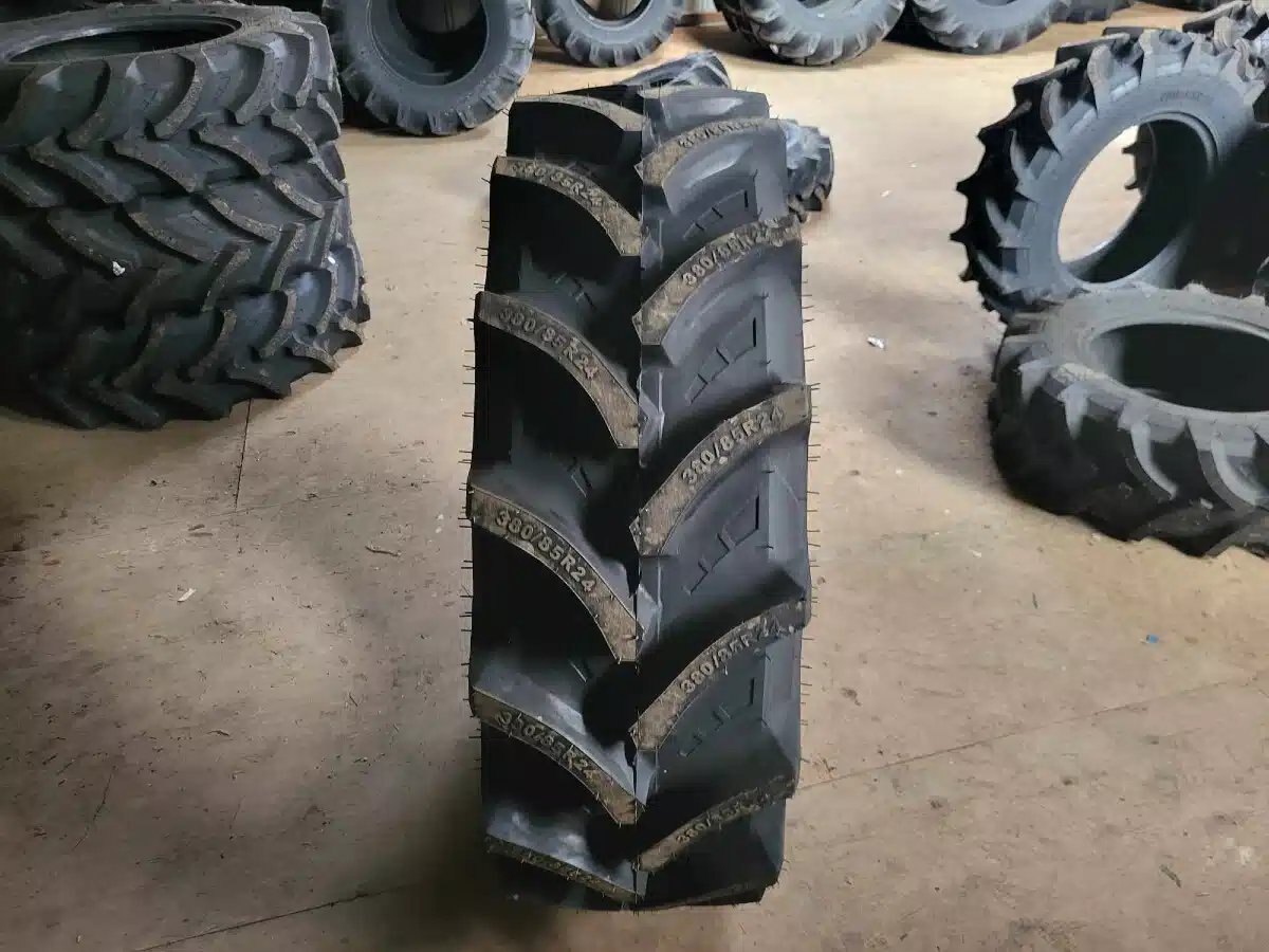 Petlas 380/85R24