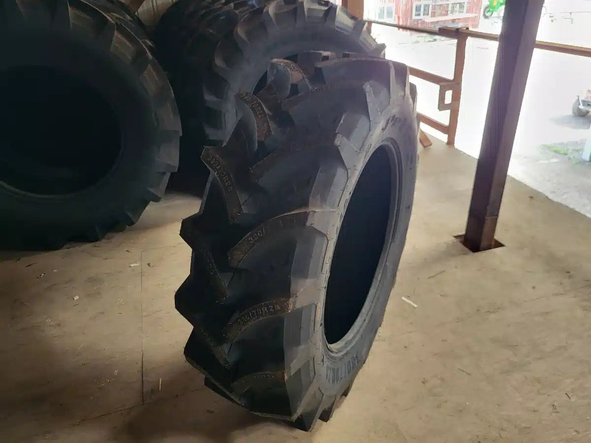 Petlas 380/70R28