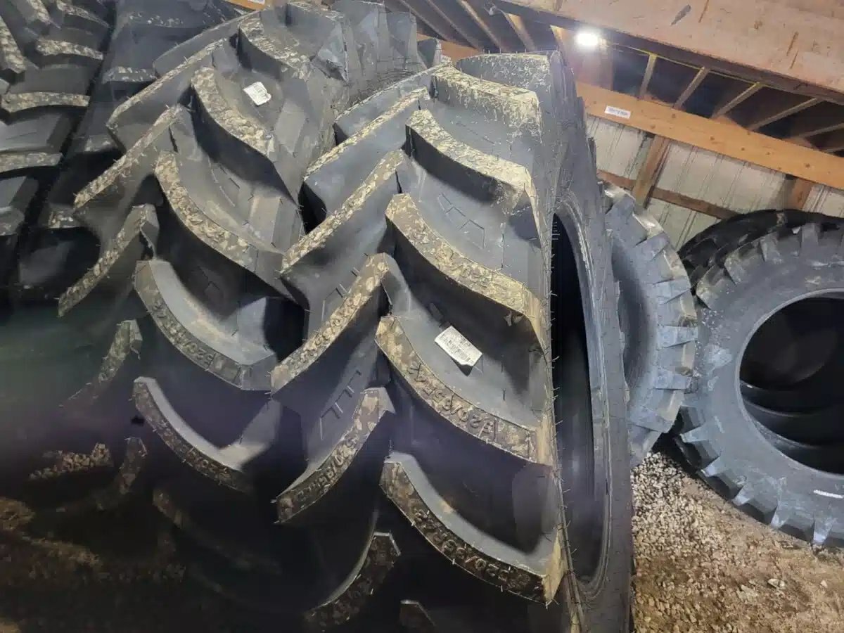 Petlas 520/85R42 RF