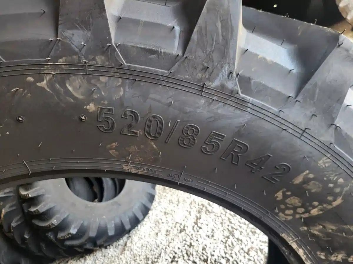 Petlas 520/85R42