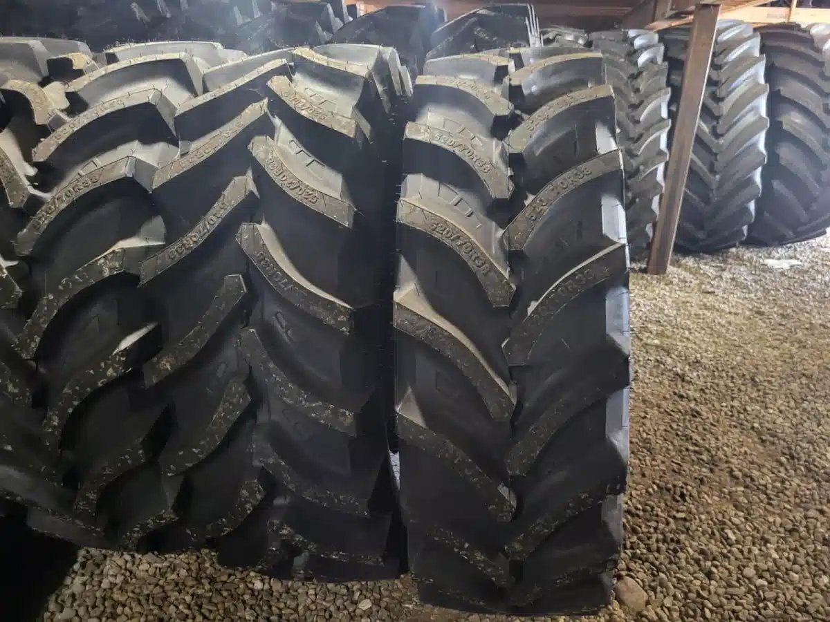 Petlas 520/70R38