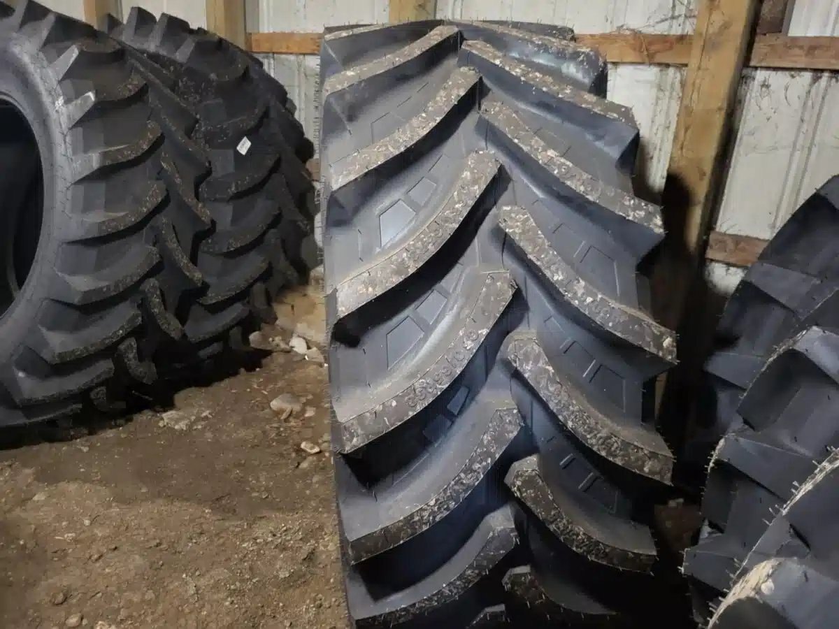 Petlas 650/65R38