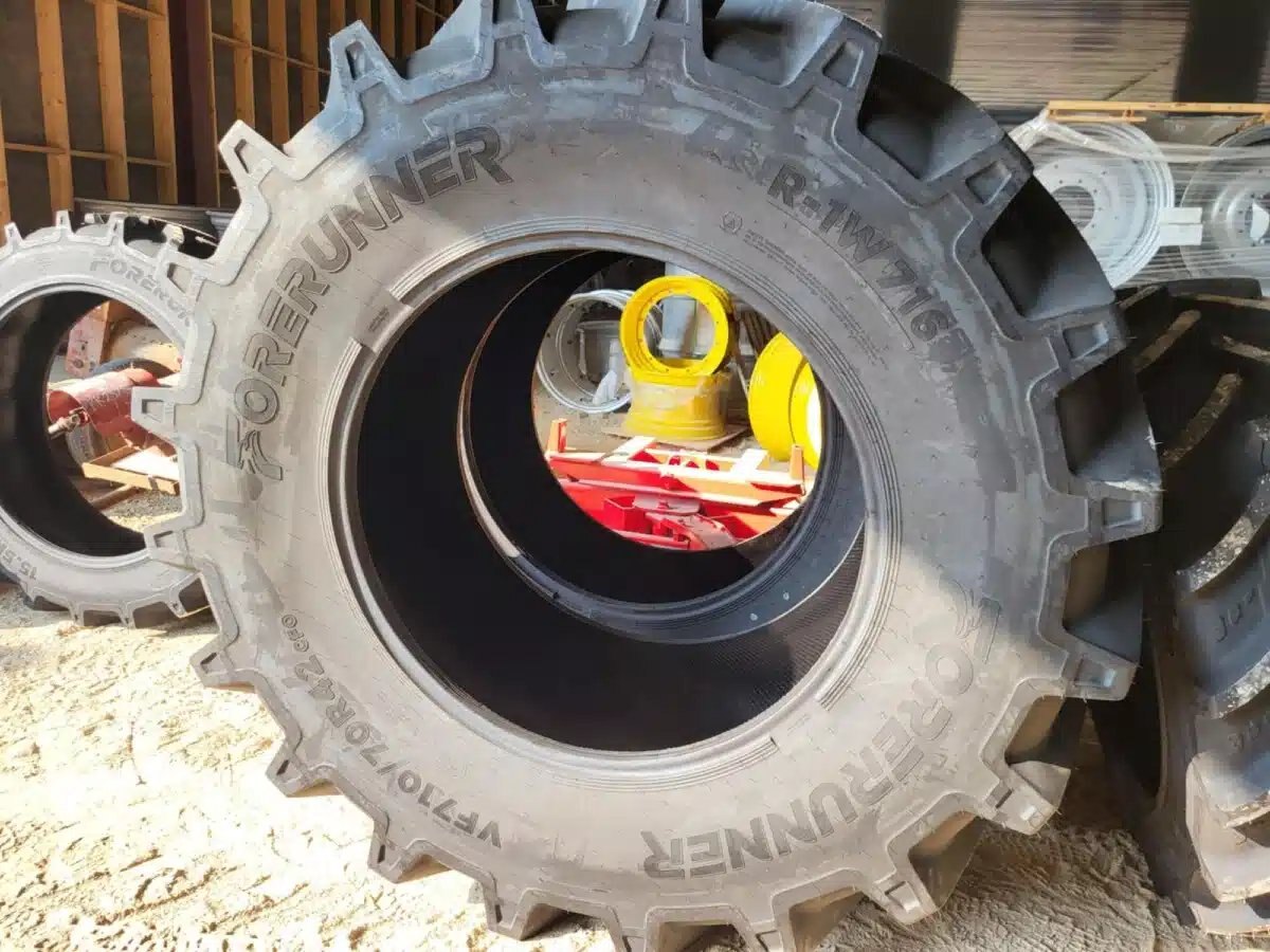 Forerunner IF710/70R42