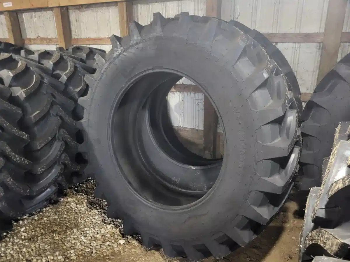 Petlas VF520/85R42