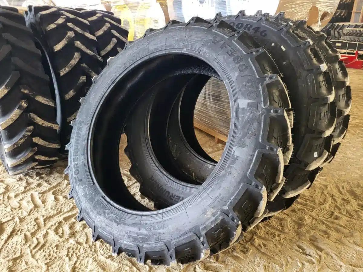 Forerunner VF380/90R46