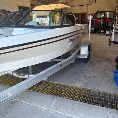 Fiberglass/ Buff and Wax/ Ceramic Coat