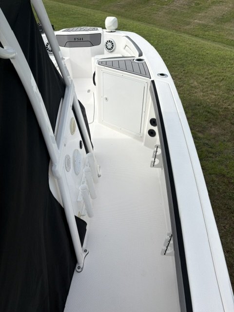 2025 SunCatcher Pontoons Select 20 RC