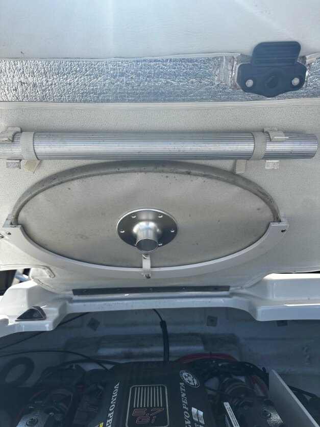 2006 Crownline 230 LS